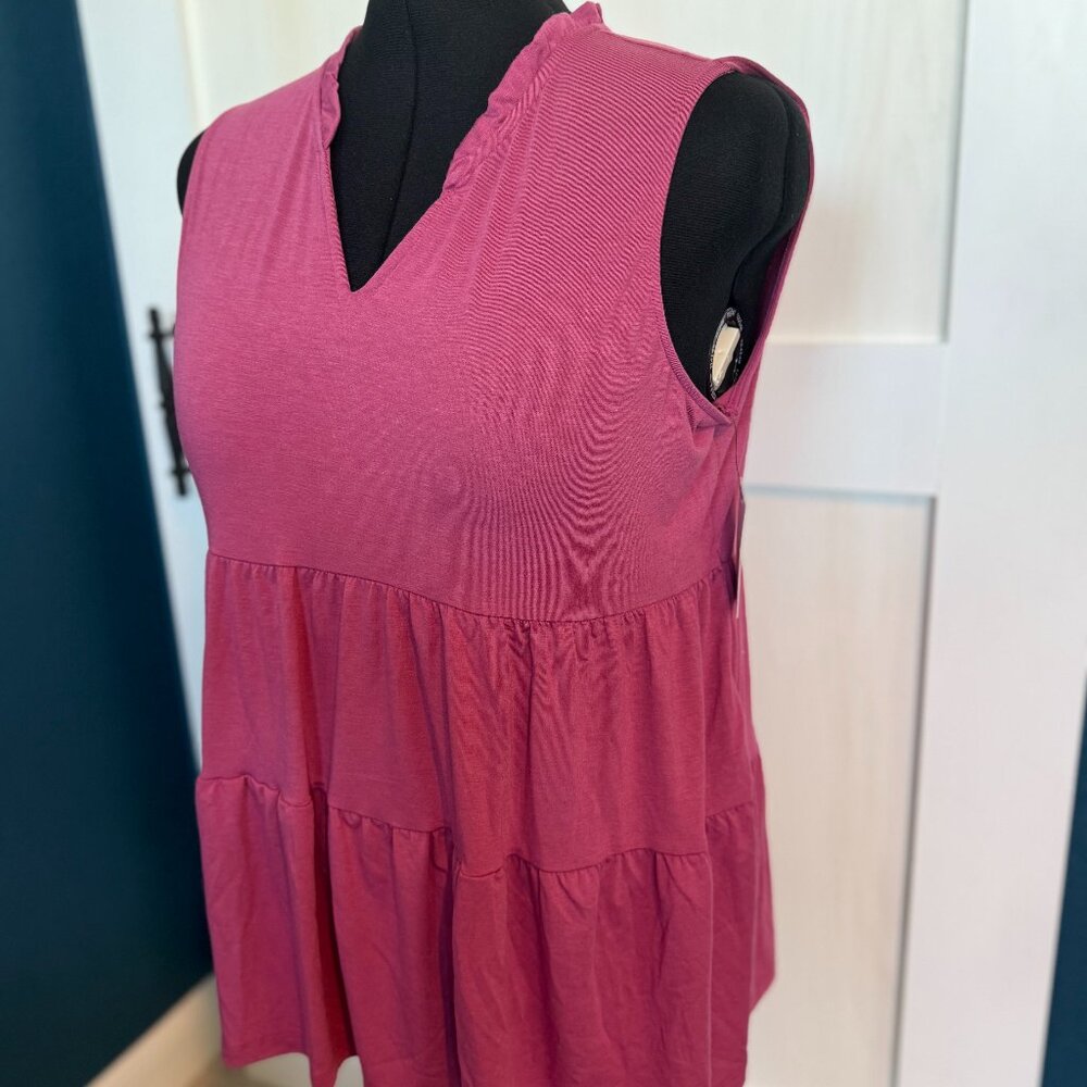 Rose Sleeveless Tiered Shirt